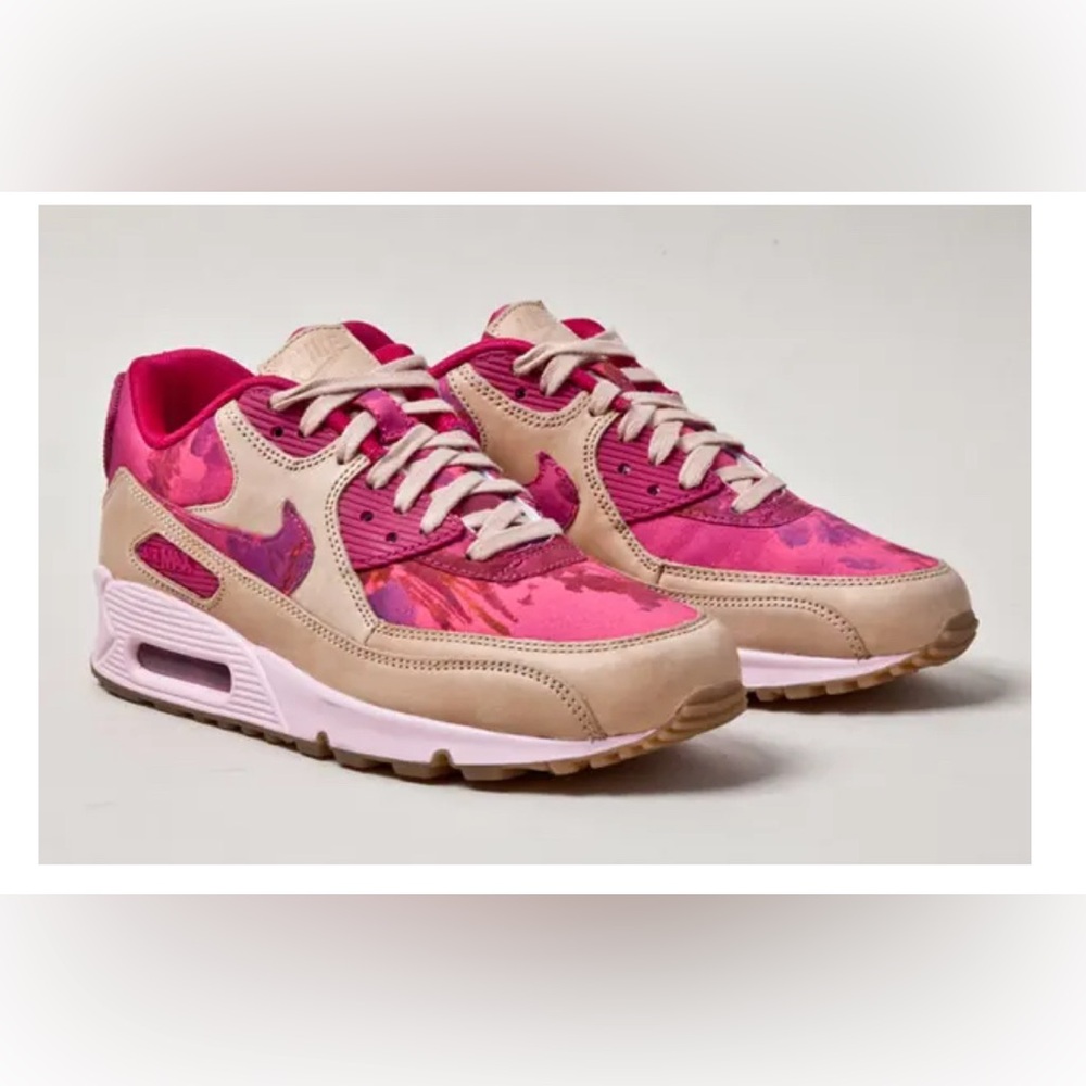 Air Max 90 x Liberty Collaboration